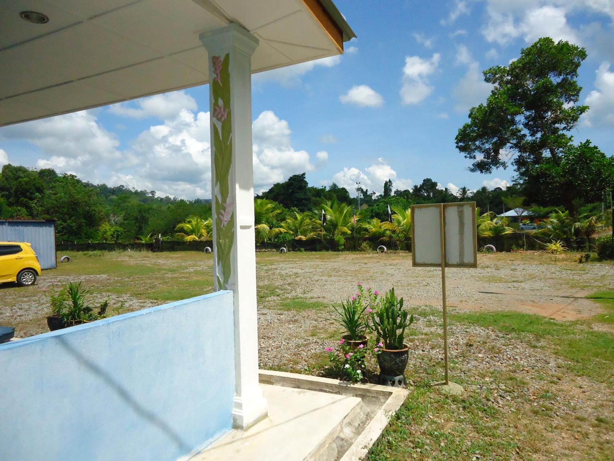 D'Pinggir Guest Room Kuala Tahan Buitenkant foto